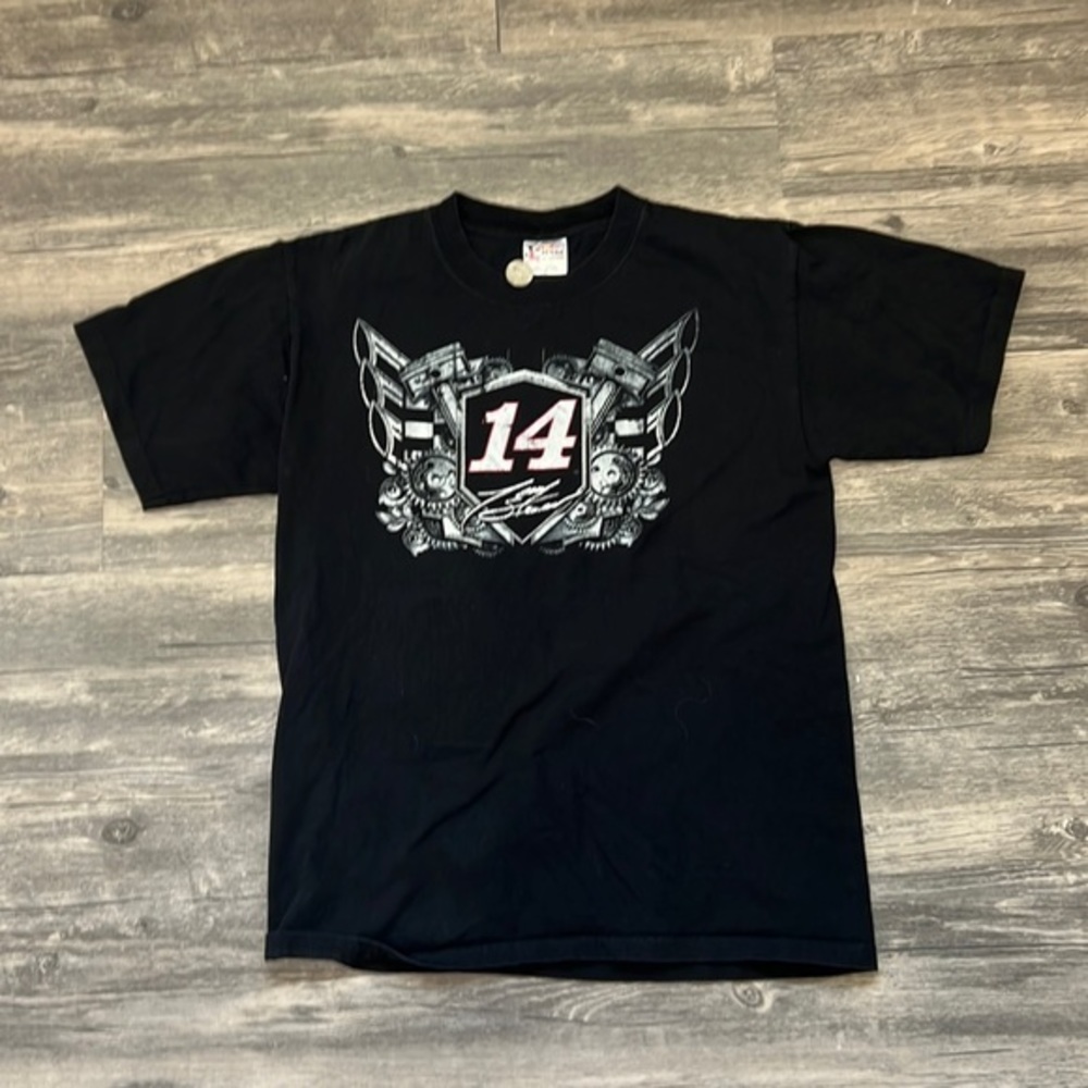 NASCAR CHASE AUTHENTICS TONY STEWART MEN’S MEDIUM T-SHIRT